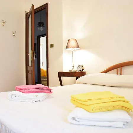 La Casa Di Ivonne Nel Centro Di Apartamento Cuneo